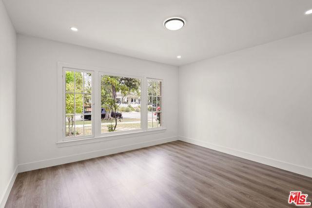 Foto del edificio - 438 12th St