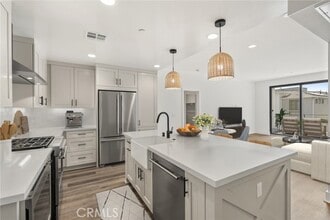 Building Photo - 1101 Catania Ct