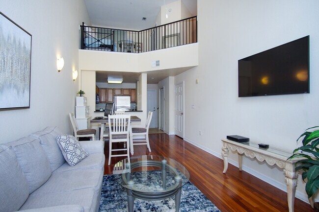 Building Photo - 700 S Harbour Island Blvd