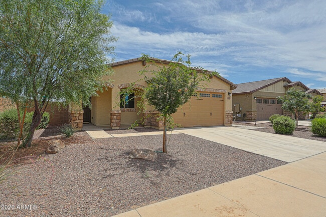 Building Photo - 17435 W Laurie Ln