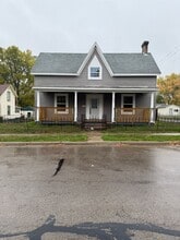 Building Photo - 202 W Ward St