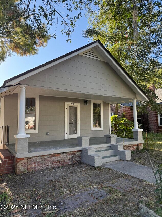 Foto principal - 3816 Boone Park Ave