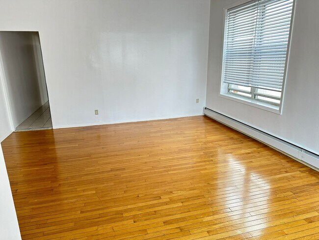 Foto del edificio - 1855 74th St