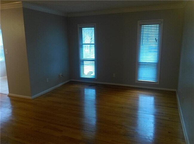 Foto del edificio - 5159 Roswell Rd