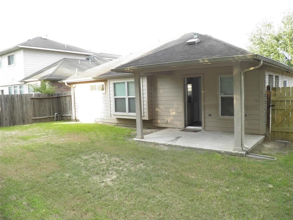 Foto del edificio - 12827 Mills Breeze Dr