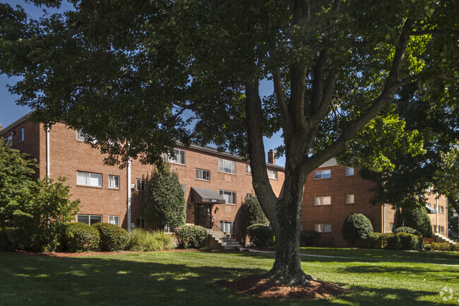 Building Photo - Woodlee Terrace Apartments