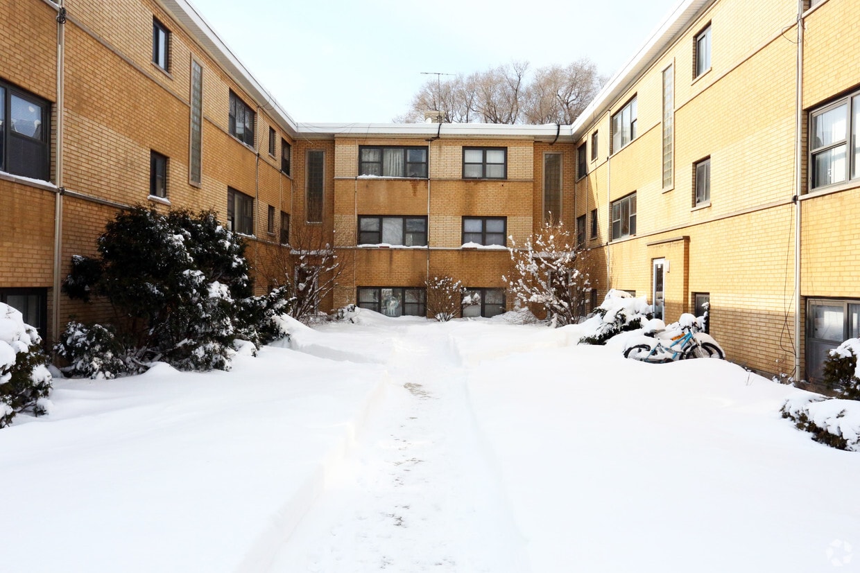 Building Photo - Ridge Apartments