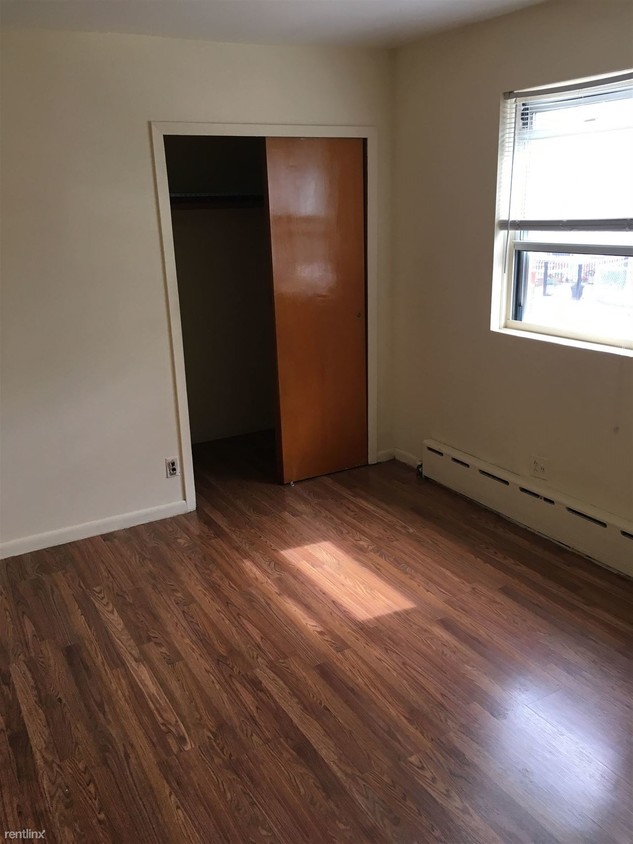 Building Photo - 2842 46th St