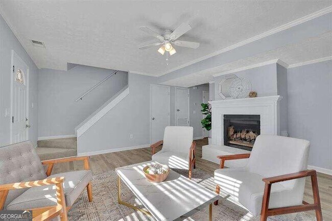 Building Photo - 279 Westland Way SW
