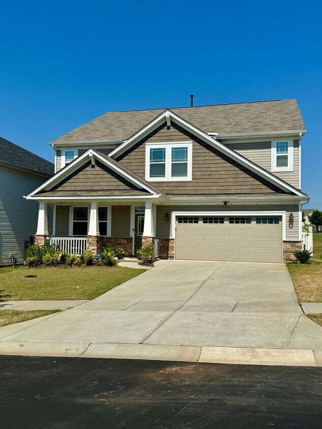 Primary Photo - Spacious 5BR/4.5BA Home in Cheyney