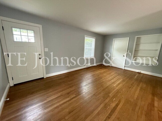 Foto del edificio - Charming Renovated 3BR Home