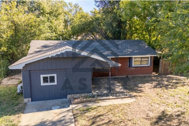 Foto del edificio - Cute 4 bedroom House