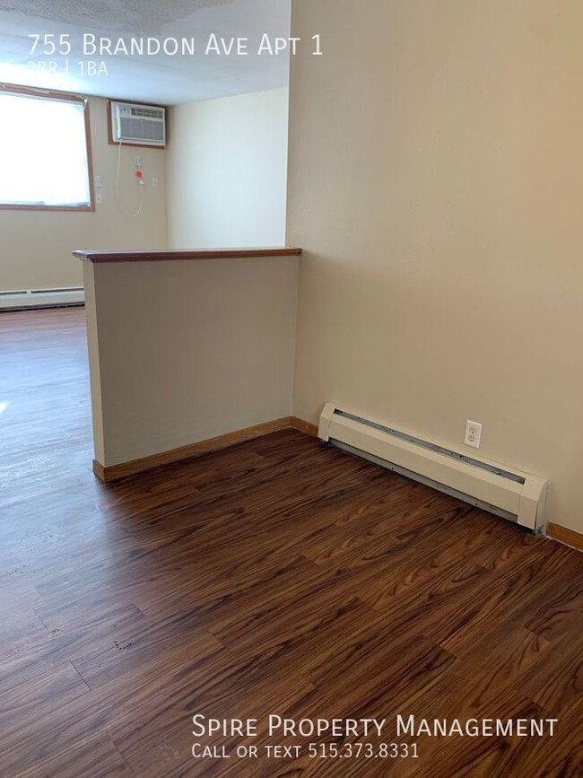 Building Photo - Hiawatha 2 bedroom 1 bath