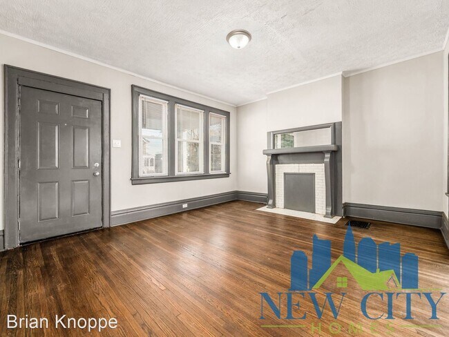 Foto del edificio - 3 br, 1 bath House - 625 East 4th Avenue