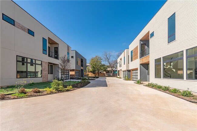Foto del edificio - 2106 Allwood Dr