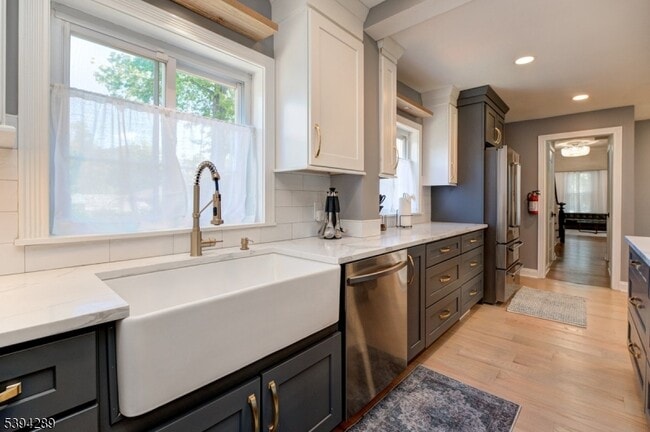 Foto del edificio - 517 Berkeley Ave