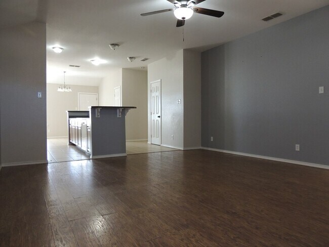 Building Photo - 607 Shepherd Spur