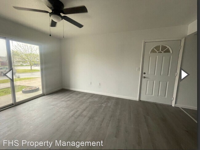 Building Photo - 2 br, 2 bath House - 1212 N Viola Unit 201
