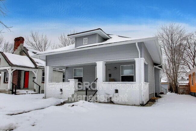 Photo - 2021 Mansfield St House