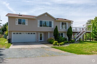 Building Photo - 1118 S Lockwood Dr