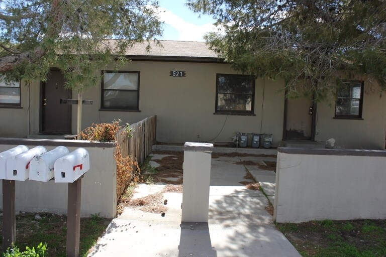 521 Atkins St, Ridgecrest, CA 93555 Apartments in Ridgecrest, CA