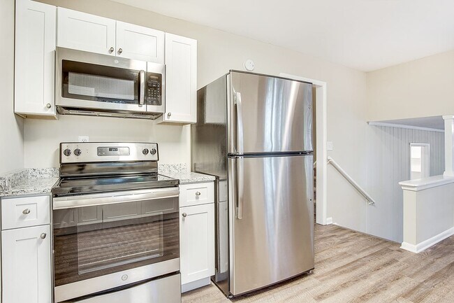 Foto del edificio - 2202 Troutdale Drive