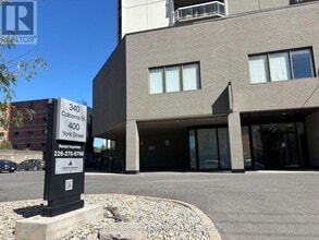 Building Photo - 340 Colborne St