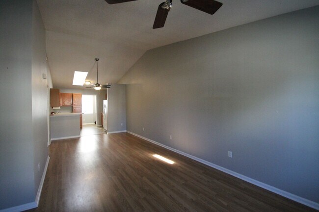 Foto del edificio - Exclusively Offered by Muse Realty Rentals...