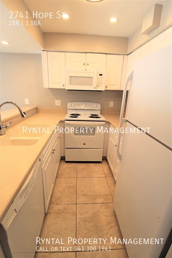 Foto del edificio - 2741 Hope St