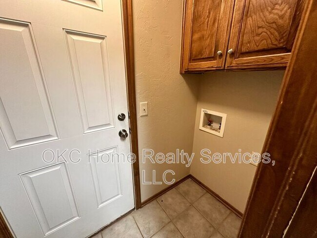 Foto del edificio - 1306 SW 25th Street
