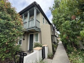 Building Photo - 275 N Wilson Ave