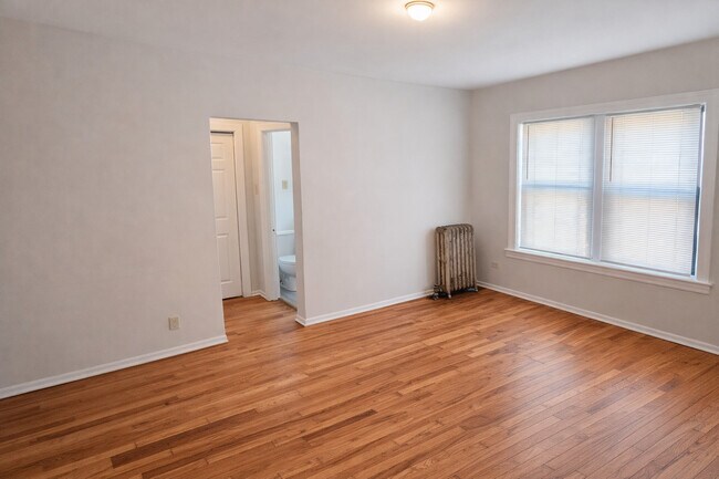 Foto del edificio - 6716 S Merrill Ave