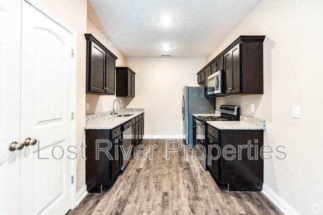 Building Photo - 4563 Wal Valley Way