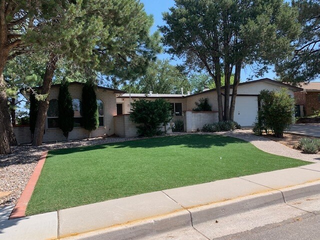 Foto principal - 7817 Vista Del Arroyo Ave NE