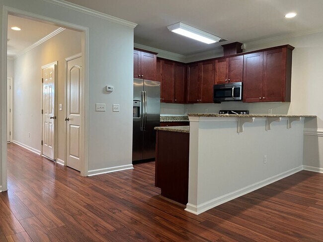 Foto del edificio - 3/2 Condo in Gated Community near Downtown...