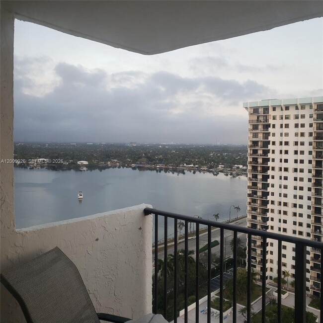 Building Photo - 1201 S Ocean Dr