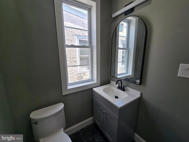 Foto del edificio - 6022 Pine St