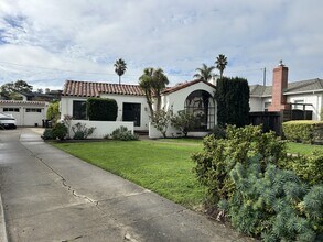 Building Photo - 109 Manor Pl