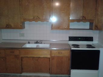 Building Photo - 5928 Devington Rd