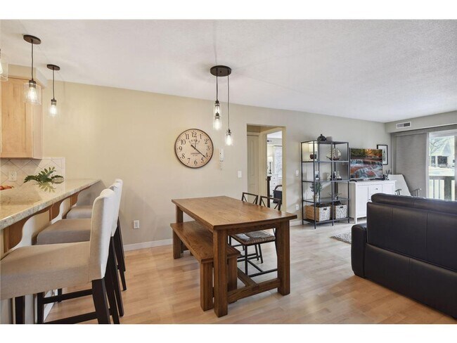 Foto del edificio - 5424 France Ave S