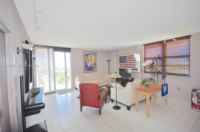 Building Photo - 2829 Indian Creek Dr