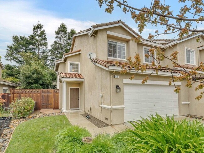 Foto del edificio - 3-Bed Bright Morgan Hill Home in a Desirable Neighborhood