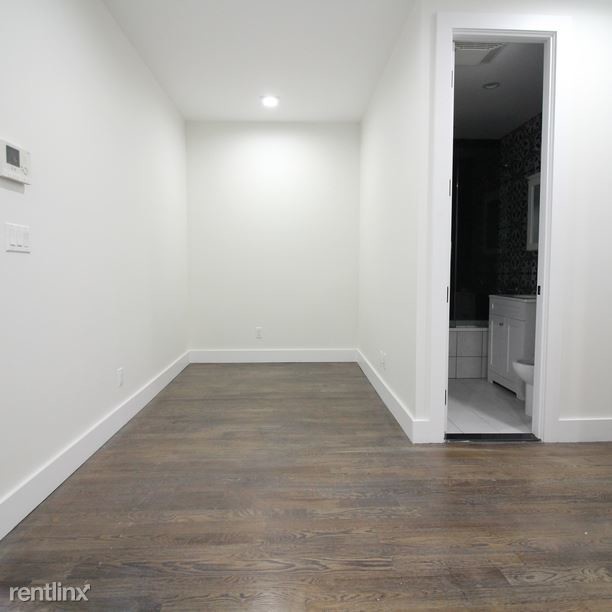 Foto del edificio - 3 br, 2 bath  - 111 Van Buren St
