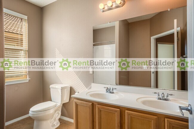 Foto del edificio - 1027 Desert Willow Ct