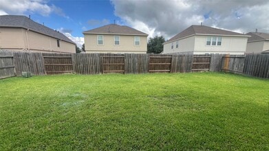 Building Photo - 2110 Juniper Dale Dr
