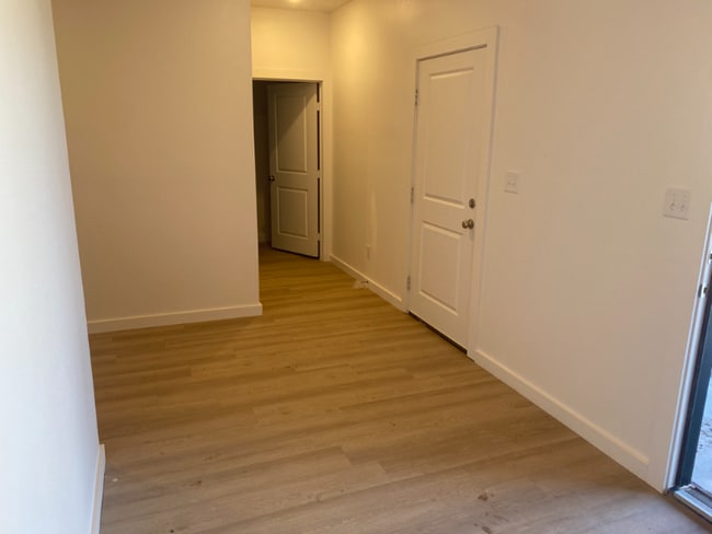 Building Photo - 5719 Kemper St