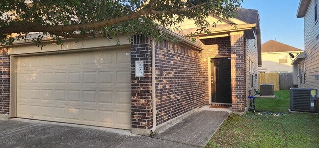 Foto del edificio - 2535 Kiplands Way Dr