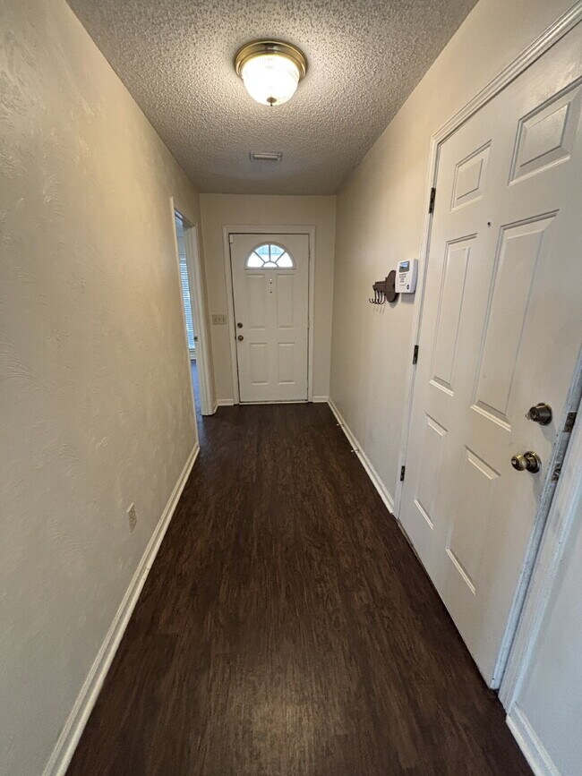 Foto del edificio - 113 Woodleigh Rd