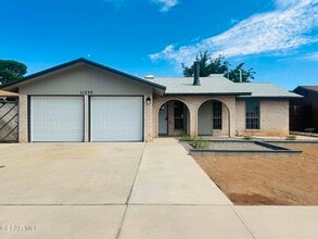 Building Photo - 11733 Lorri Dr