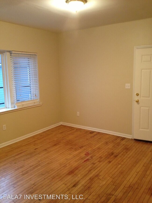 Foto del edificio - 2539 N Holton St